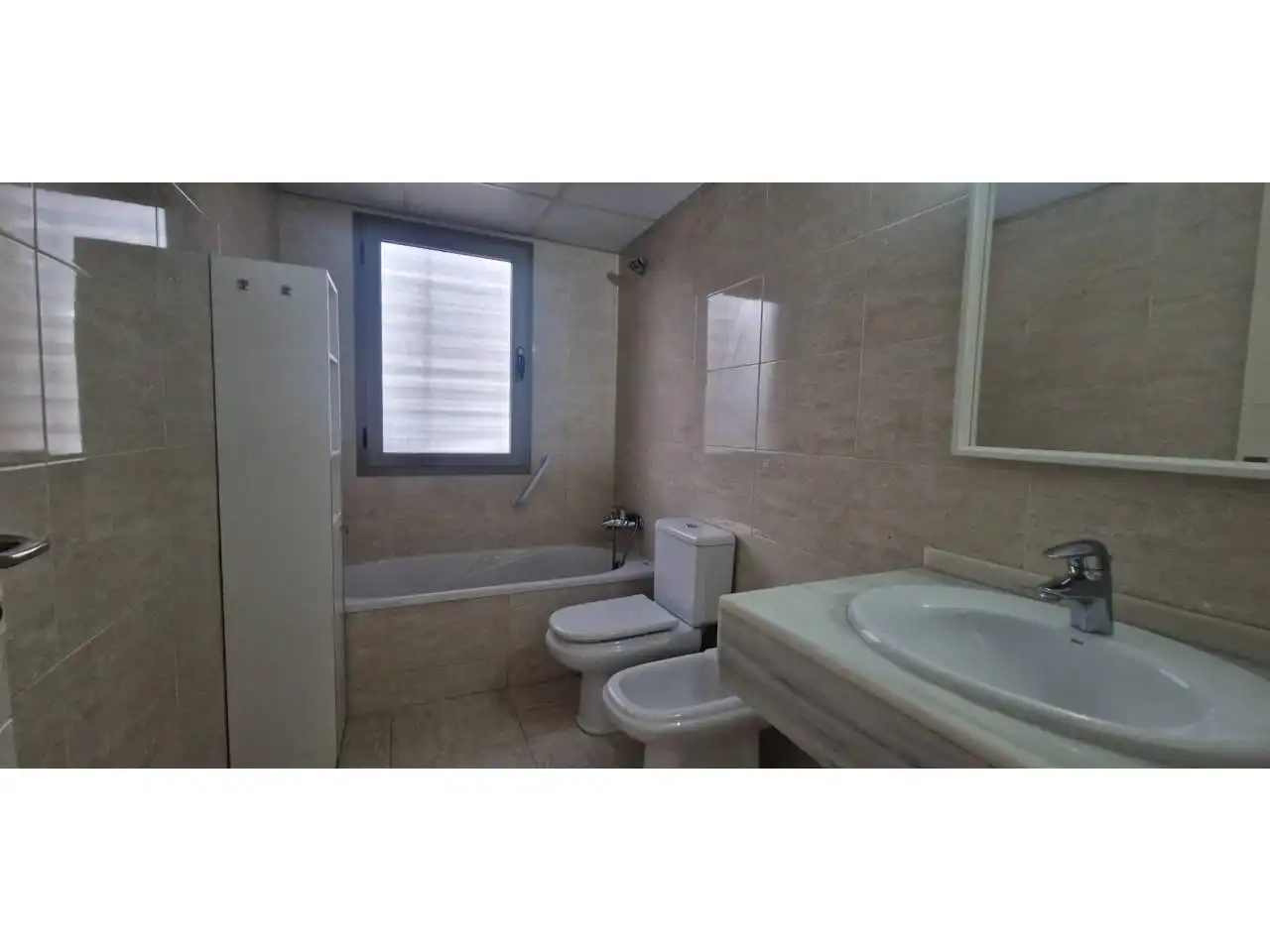 Apartamento con piscina en venta en Puerto Marina, imagen 23
