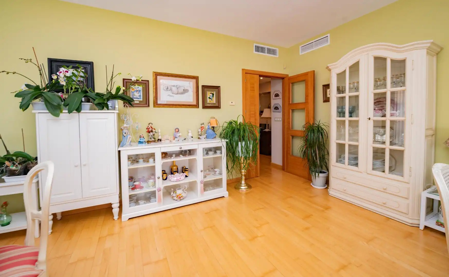 Living room of Flat for sale in Antequera  with Heating, Terrace and Balcony