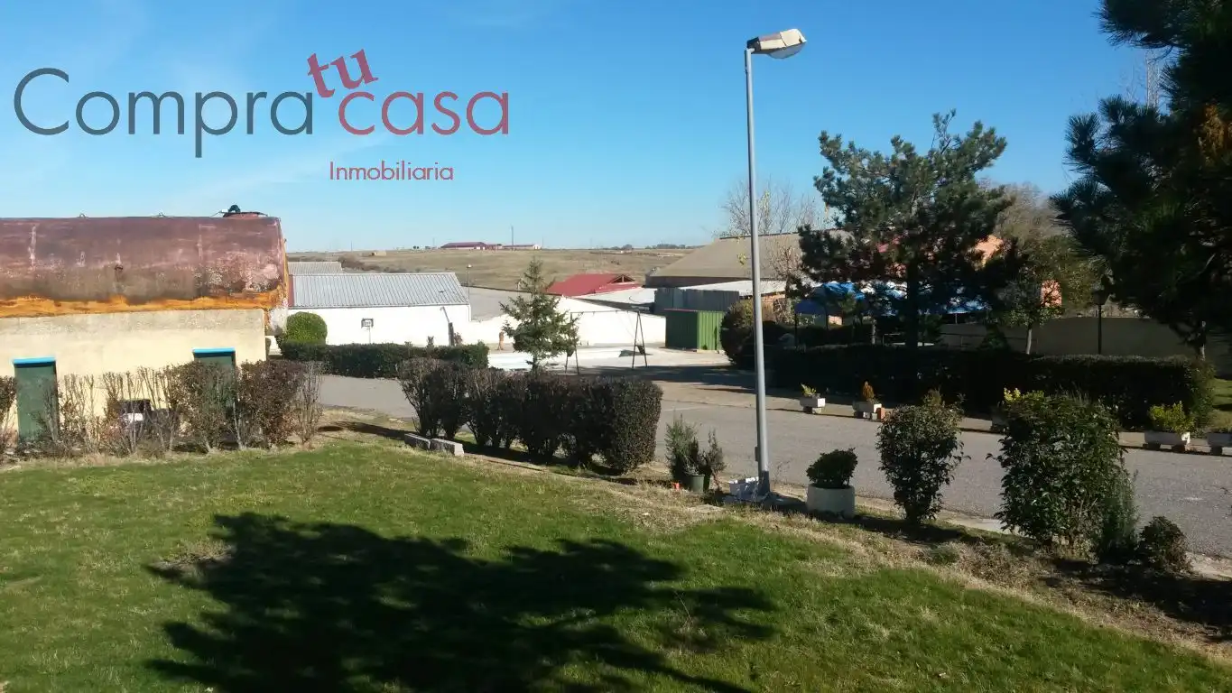 Terreno industrial en venta en Palazuelos de Eresma