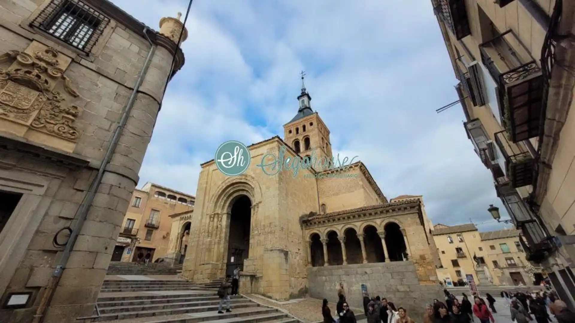 Vista exterior de Piso en venta en Segovia Capital con Calefacción y Balcón