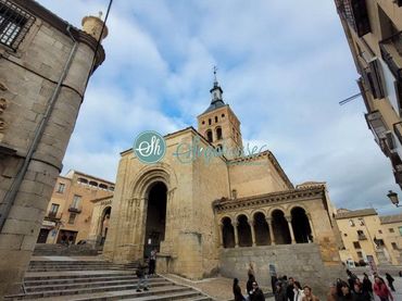 Pis amb balcó en venda a Plaza Mayor - San Agustín