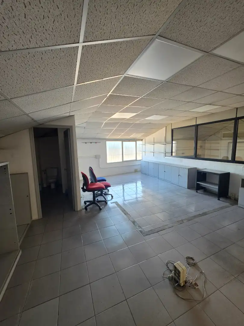 Fabrikhallen zur Miete in Santa Perpètua de Mogoda