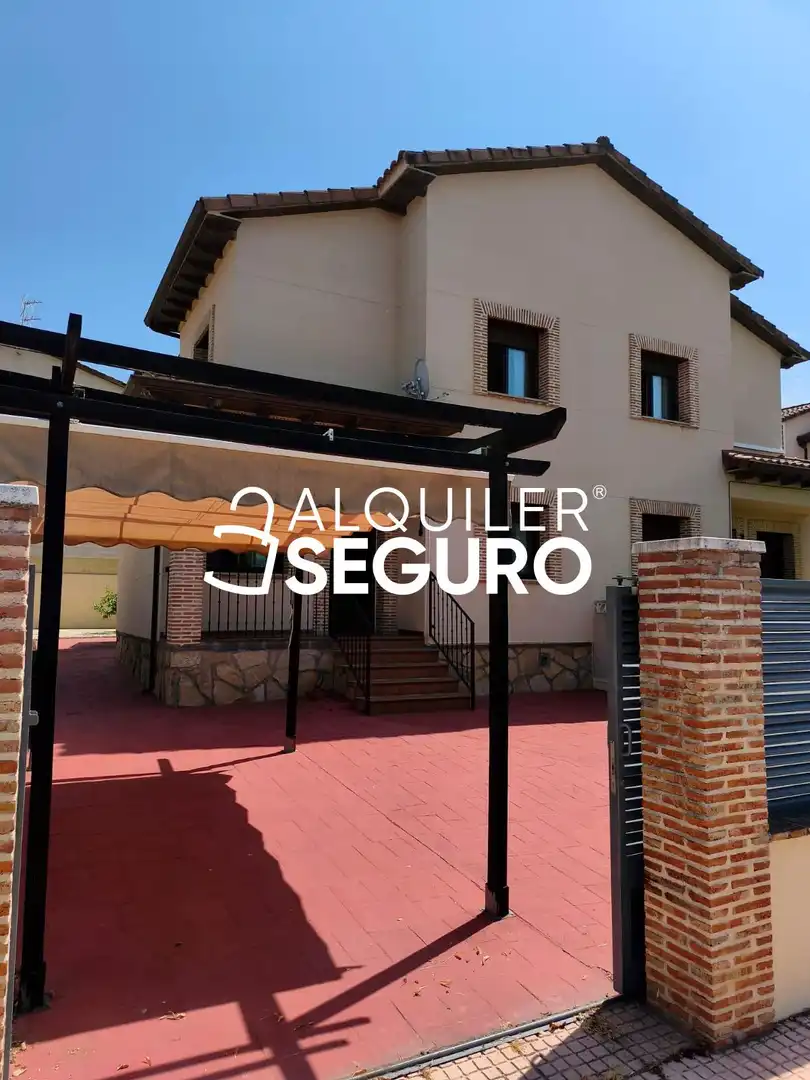 Villa zur Miete in Castaños de la Villa, imagen 30