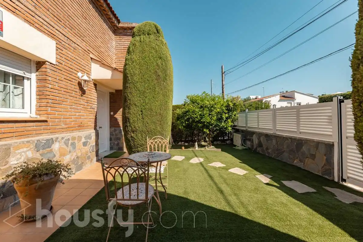Casa amb piscina en venda a Calle Ricard Opisso ., imagen 61