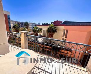 Terrassa de Dúplex en venda en Estepona amb Aire condicionat, Terrassa i Traster