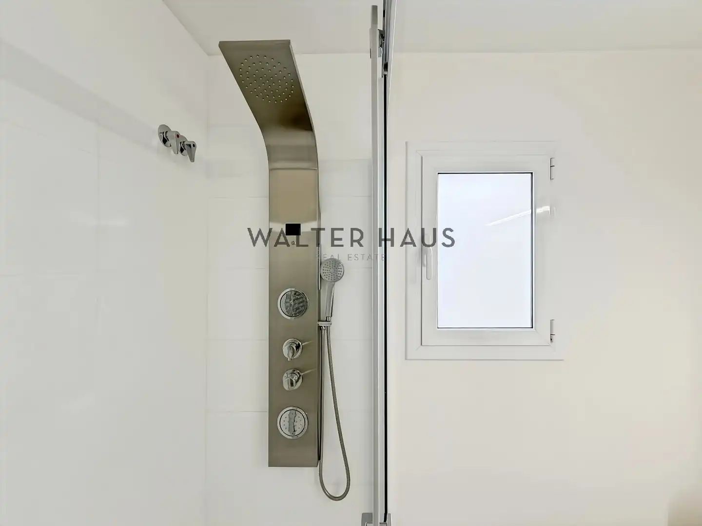 Baño de Dúplex en venta en Barcelona con Aire acondicionado y Amueblado