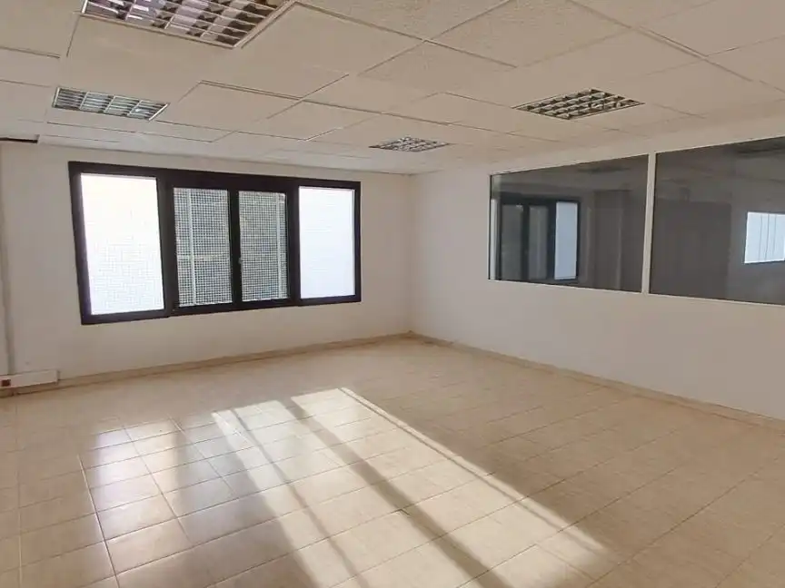Commercial properties for rent in Barbastro  with Air Conditioner and Heating