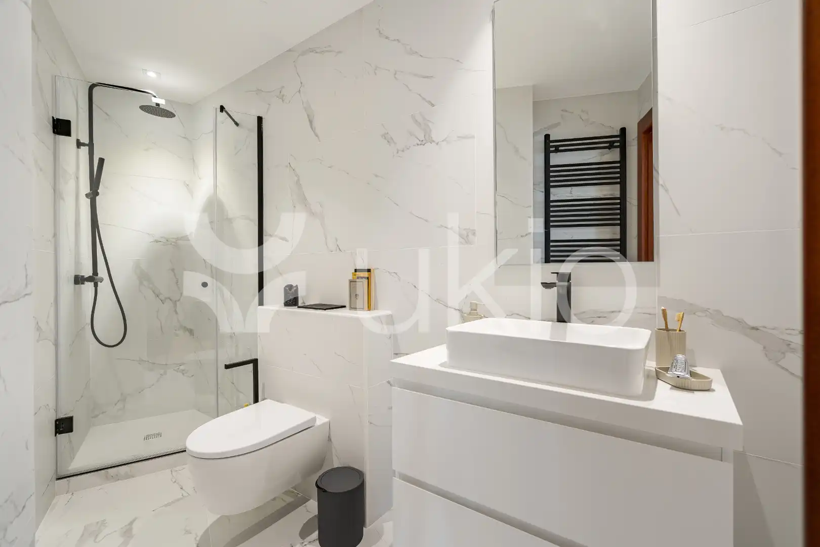 Baño de Apartamento de alquiler en Madrid con Aire acondicionado, Calefacción y Terraza