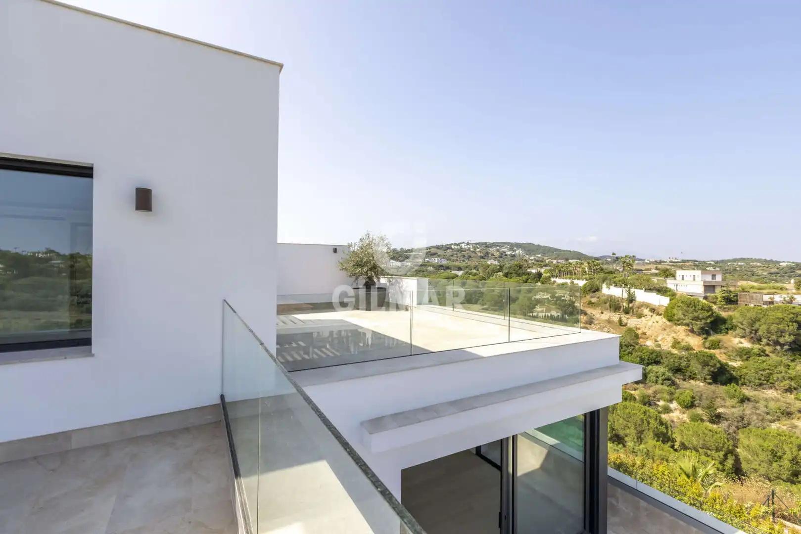 Terrassa de Casa o xalet en venda en Sotogrande amb Calefacció, Jardí privat i Piscina