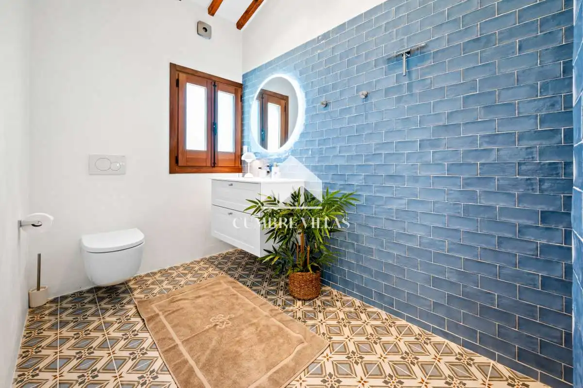 Bathroom of Houses for sale in Almuñécar  with Private garden, Terrace and Storage room