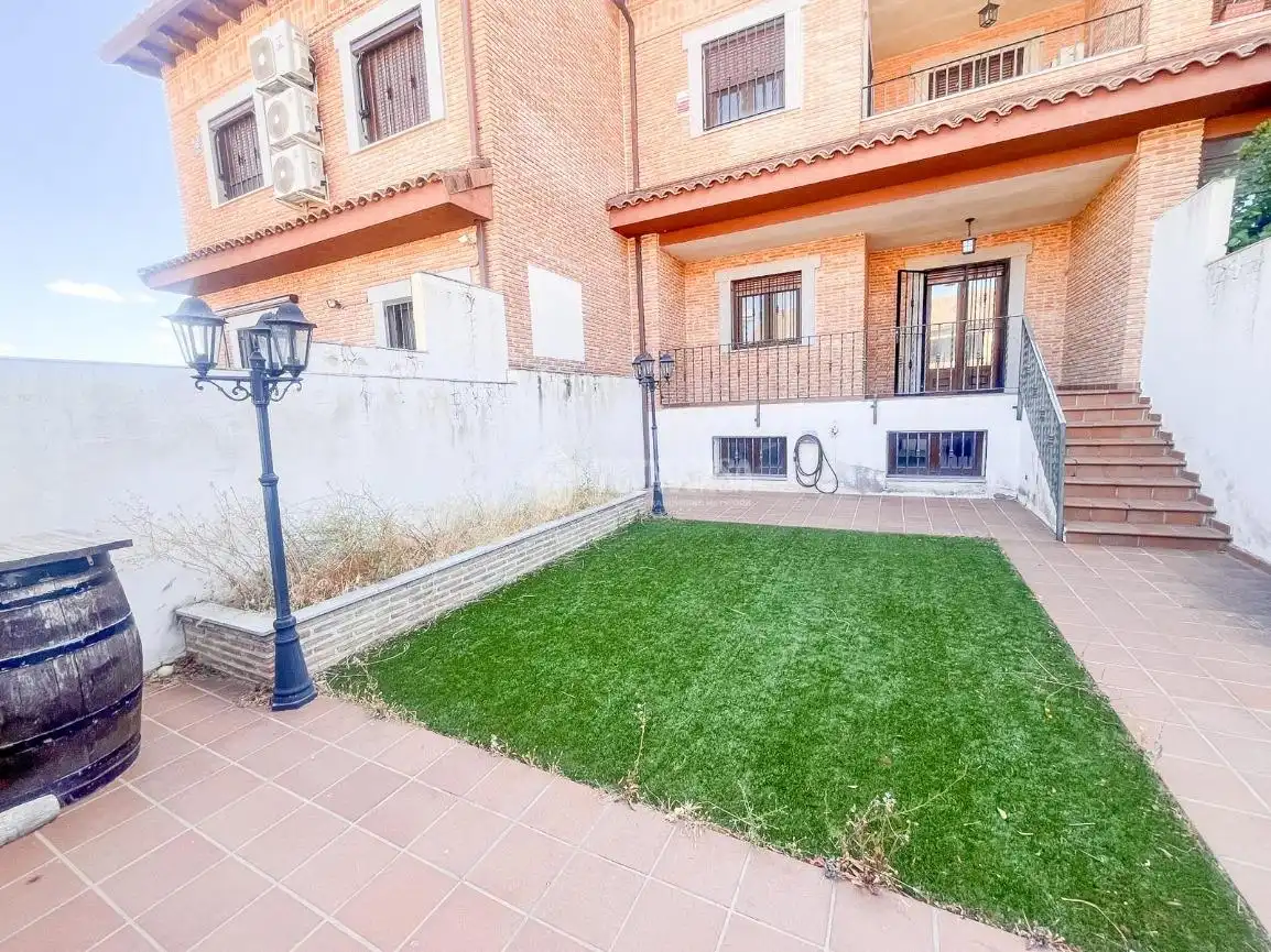Terrace of Detached homes for sale in Navalcarnero  with Heating and Community pool
