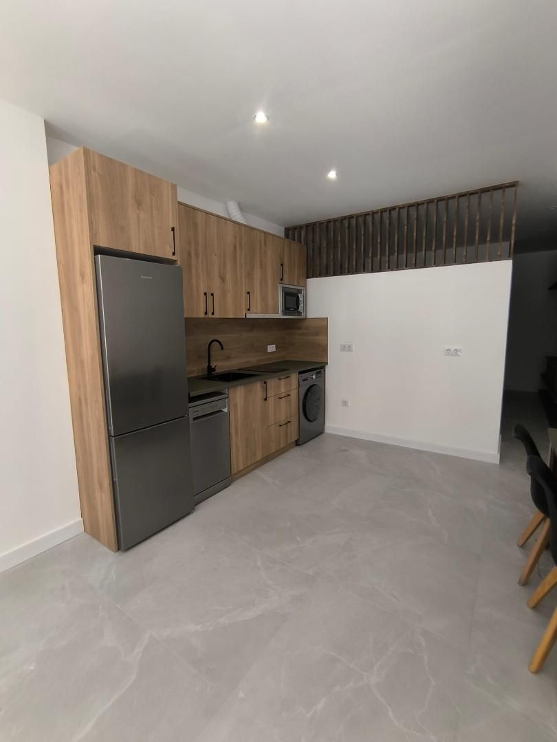 Apartment for sale in Doctor Barraquer - G. Renfe - Policlínico