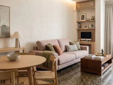 Appartamento con balcone in vendita a Carrer del Riu