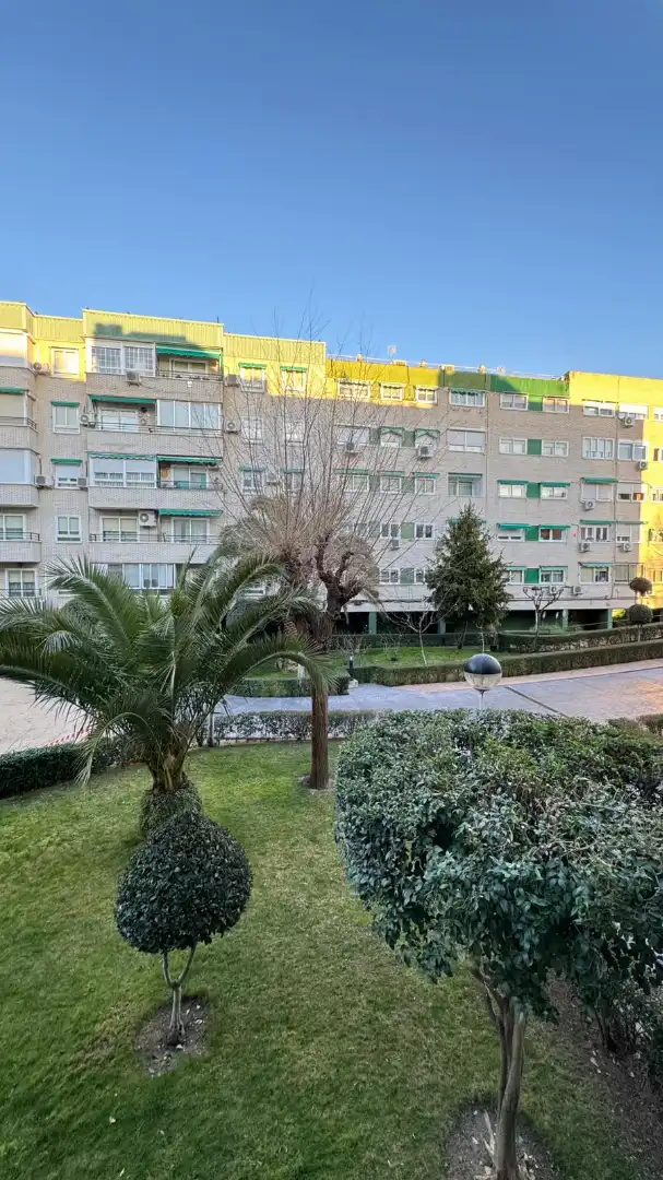 Exterior view of Flat for sale in San Fernando de Henares  with Heating and Private garden