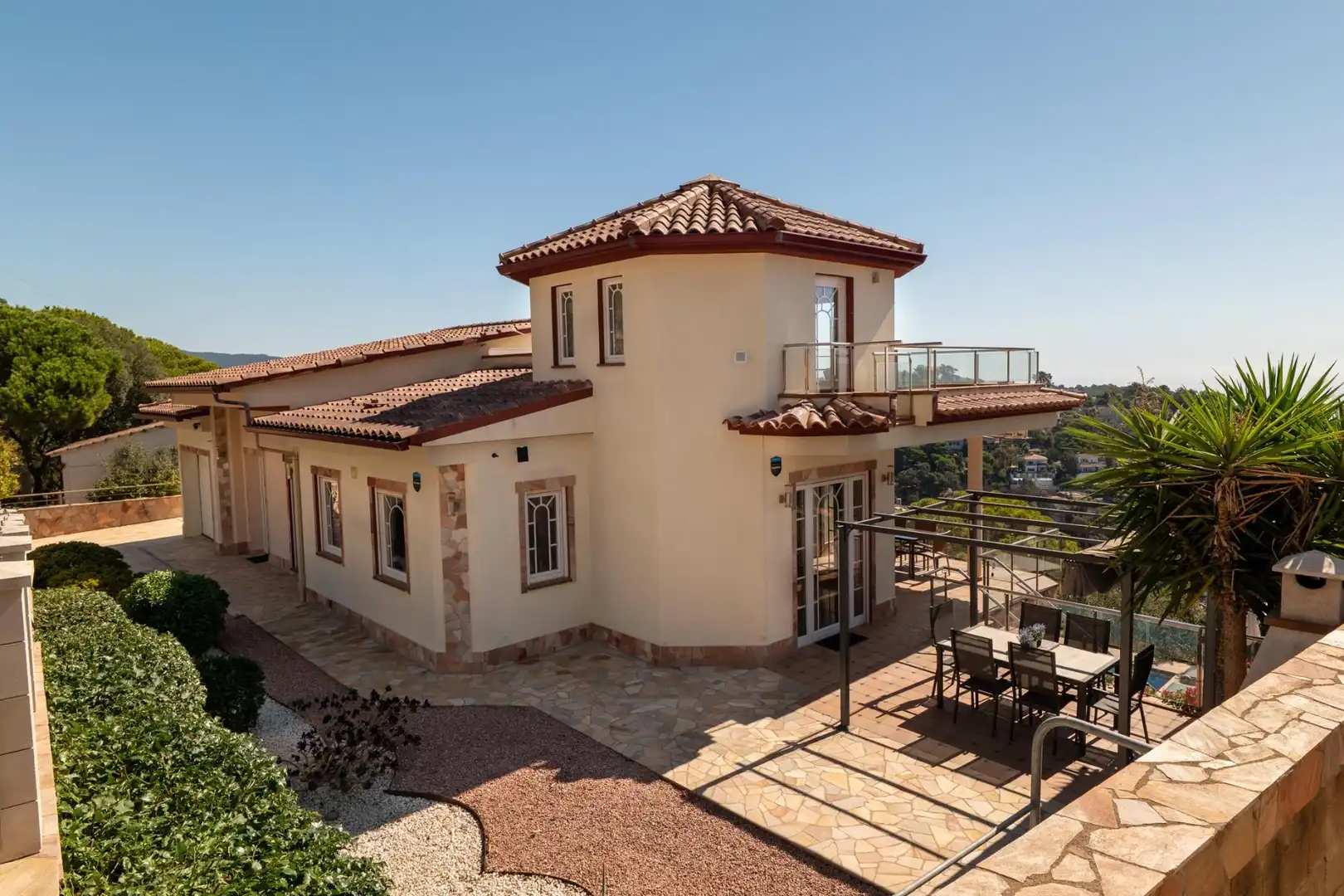 Vista exterior de Casa o xalet en venda en Lloret de Mar amb Aire condicionat, Calefacció i Jardí privat