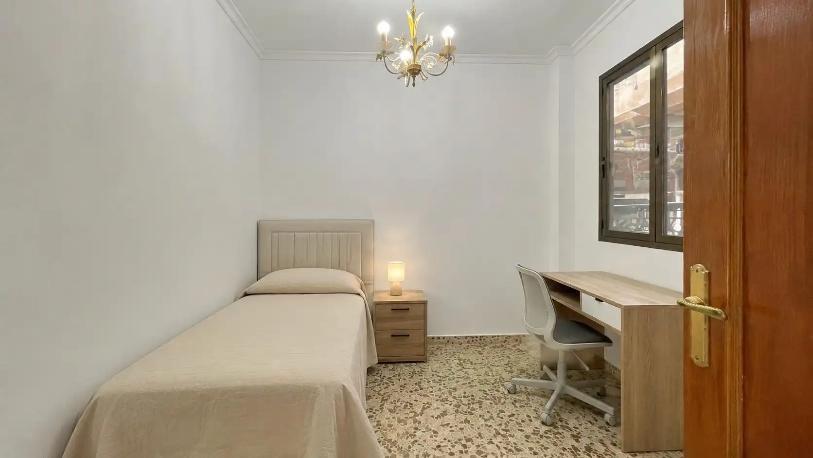 Habitación de Piso en venta en El Cuervo de Sevilla con Aire acondicionado