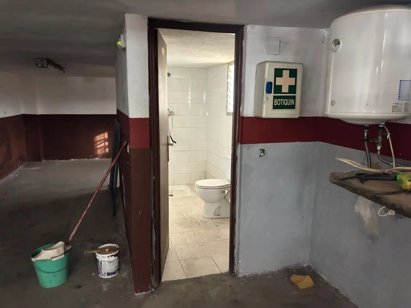 Baño de Nave industrial en venta en Cartagena