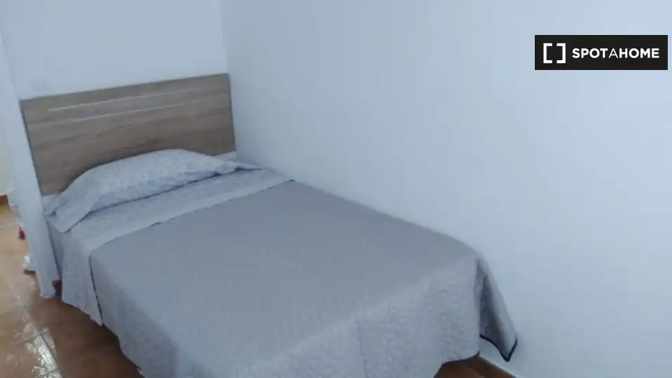 Habitación en Ciudad Jardín - Tagarete - El Zapillo