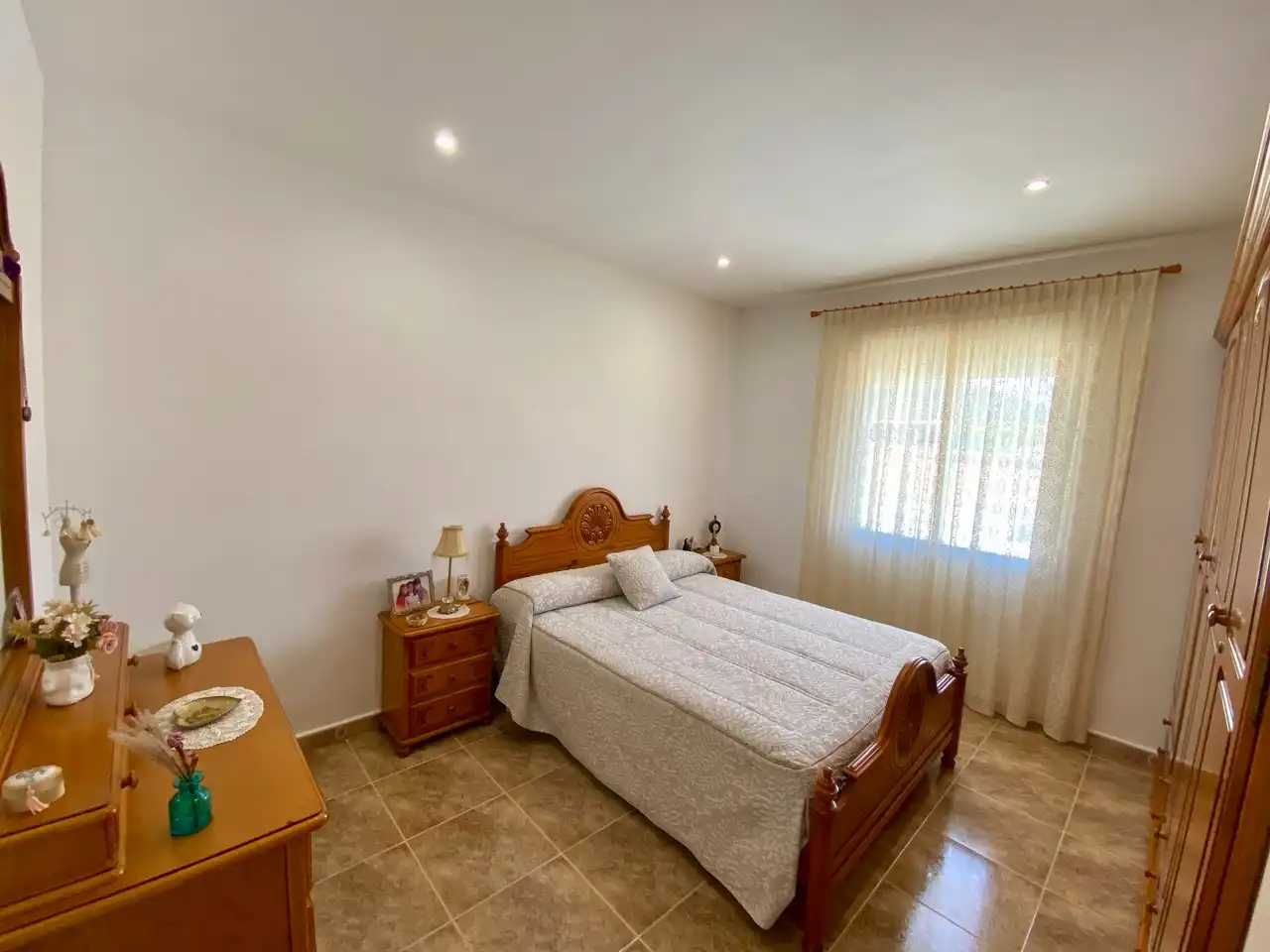 Bedroom of Detached homes for sale in Villarrubia de los Ojos  with Air Conditioner, Heating and Private garden