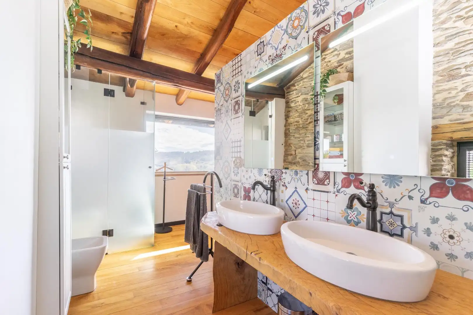 Baño de Casa o chalet en venta en Lugo con Calefacción, Jardín privado y Jacuzzi