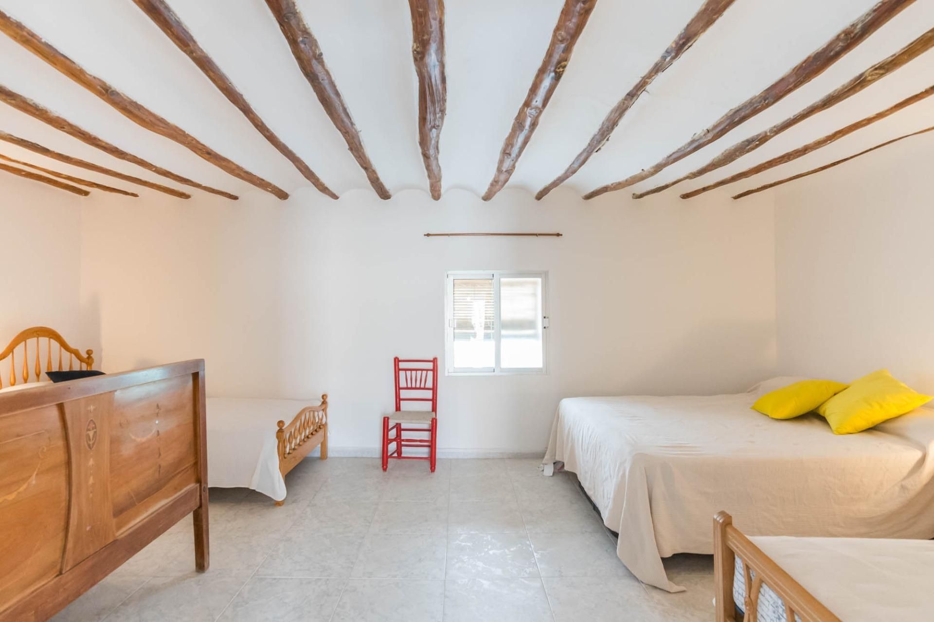 Dormitori de Casa adosada en venda en Moratalla