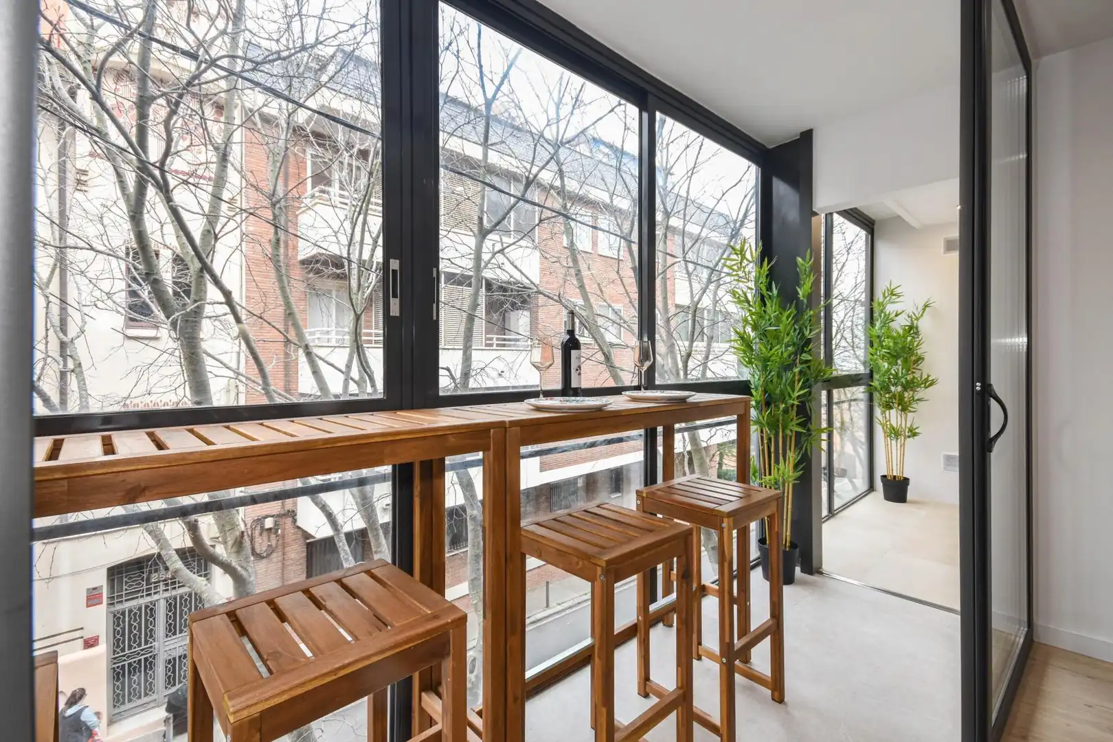 Terrasse von Wohnung zum Verkauf in  Barcelona Capital mit Klimaanlage, Parkett und Balkon