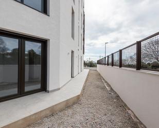 Exterior view of Flat for sale in Vilanova i la Geltrú  with Air Conditioner, Heating and Private garden