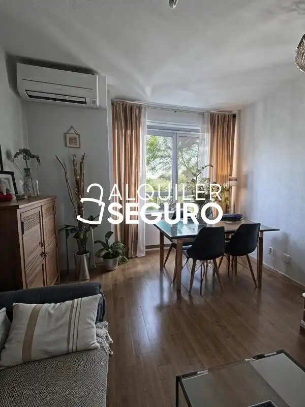 Wohnung zur Miete in De los Fresnos, Virgen del Rosario
