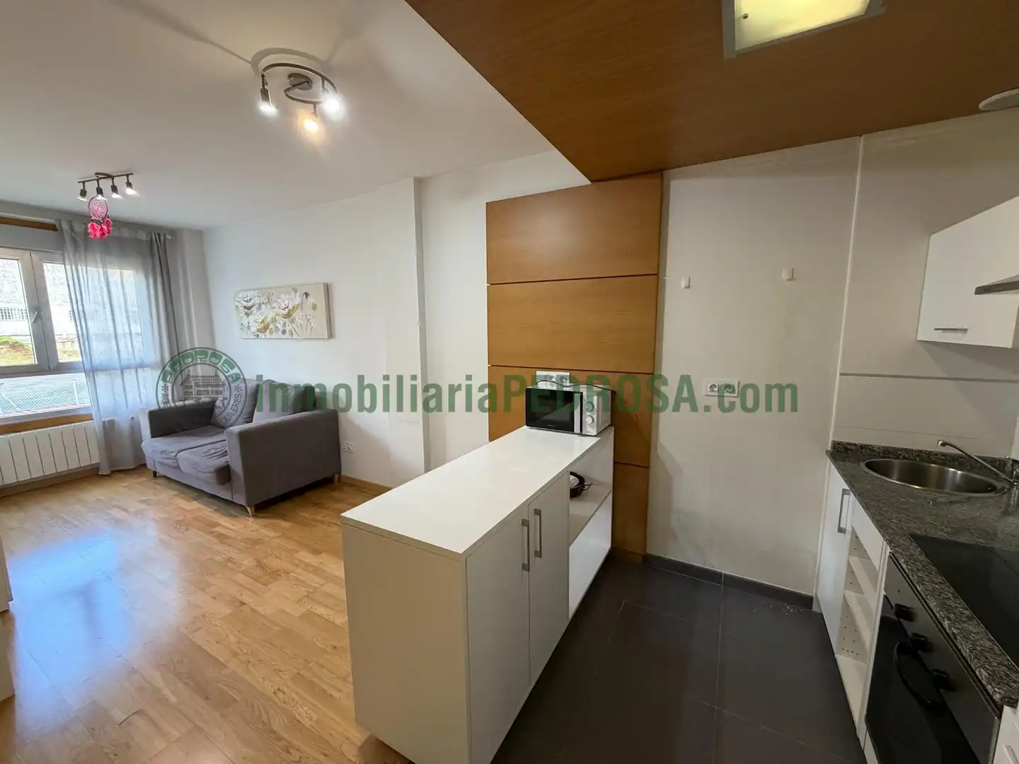 Apartament de lloguer a Calle GRECIA, Monte Porreiro