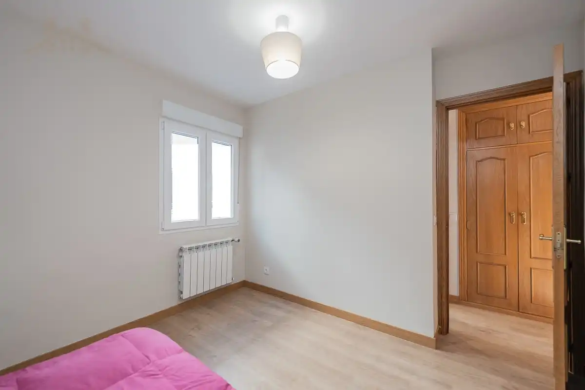 Bedroom of Flat for sale in Móstoles  with Air Conditioner and Heating