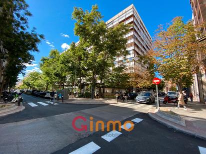 Exterior view of Flat to rent in  Madrid Capital  with Air Conditioner and Terrace