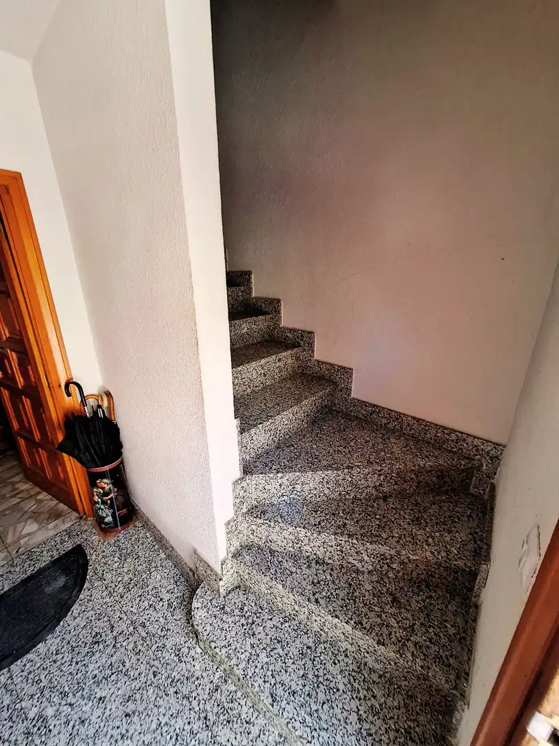 Casa o chalet en venta en El Hoyo de Pinares  con Calefacción, Terraza y Trastero