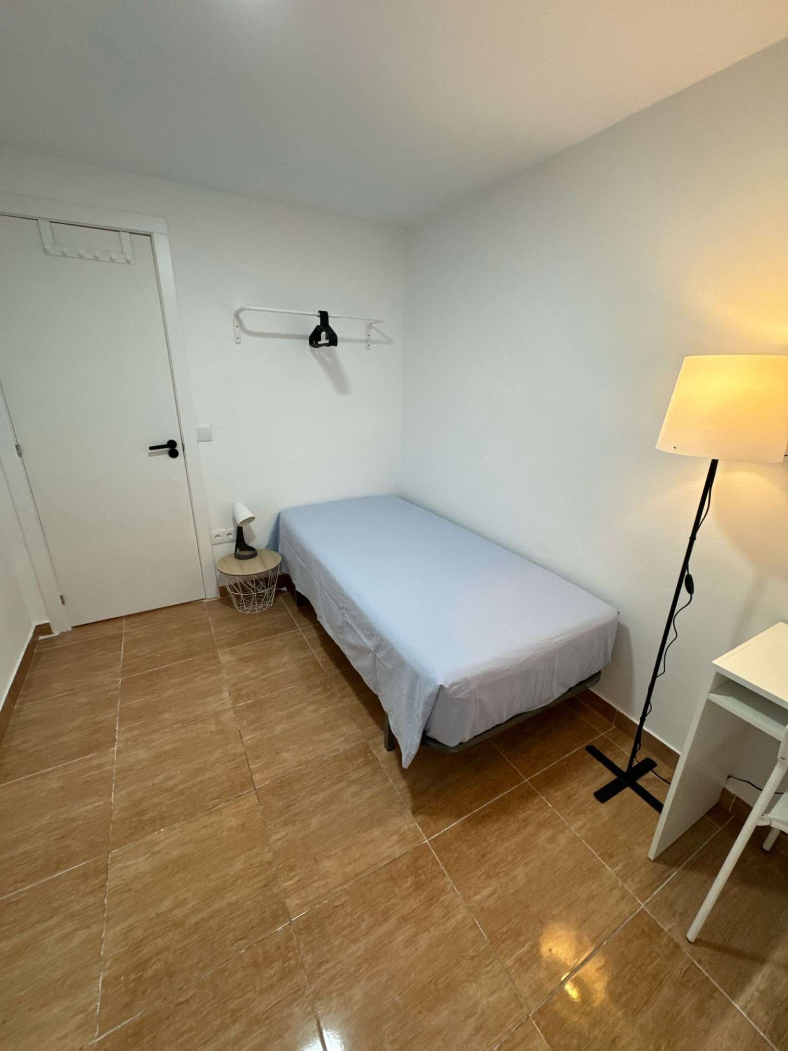 Habitación de Piso para compartir en Alicante / Alacant con Aire acondicionado, Calefacción y Terraza