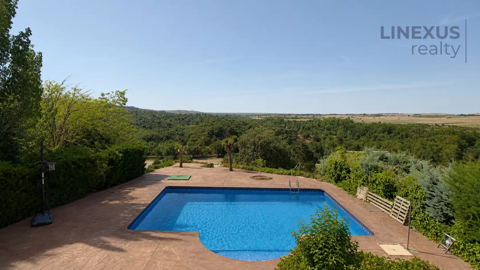 Piscina de Casa o xalet en venda en Batres amb Calefacció, Jardí privat i Terrassa