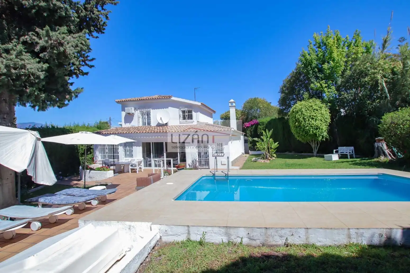 House with garden for sale in Elviria - Cabopino, imagen 2