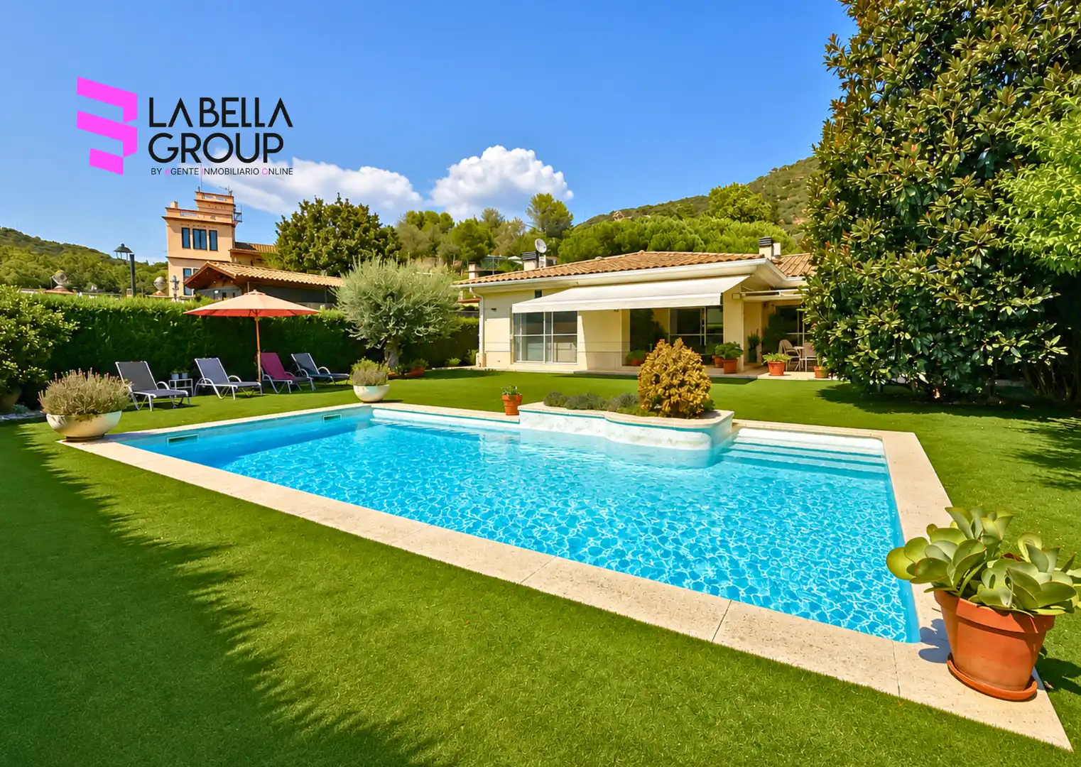 Detached house with pool for sale in Teià