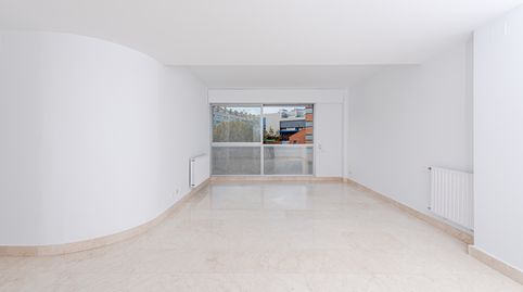 Foto 3 de Piso en venta en Conde Orgaz - Piovera, Madrid Capital