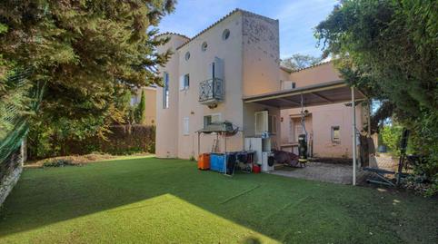 Foto 3 von Haus oder Chalet zum Verkauf in Calle Mimosas, El Zaudín - Club de Golf, Bormujos