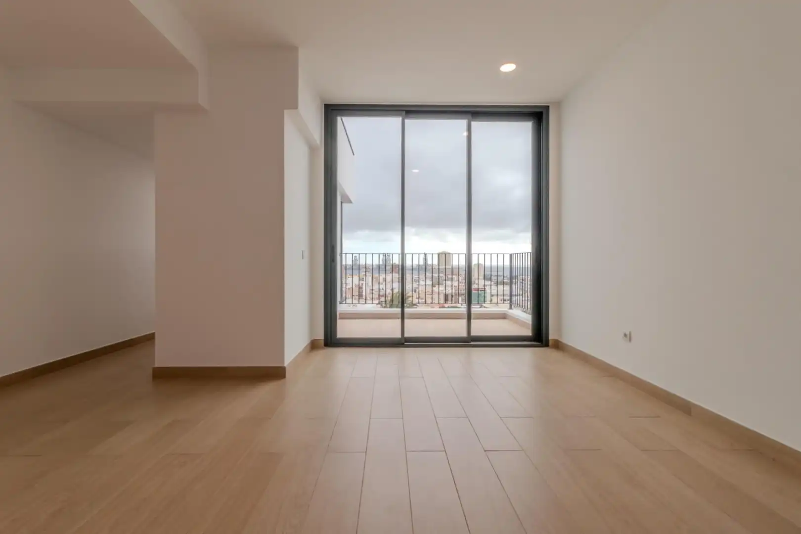 Living room of Attic for rent in Ciudad Alta