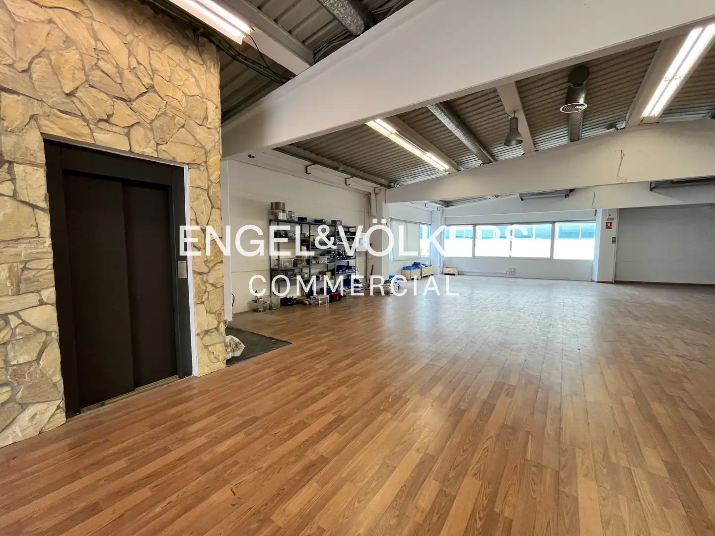 Nave industrial con ascensor en venta en Bonavista - Bufalà - Morera, imagen 19