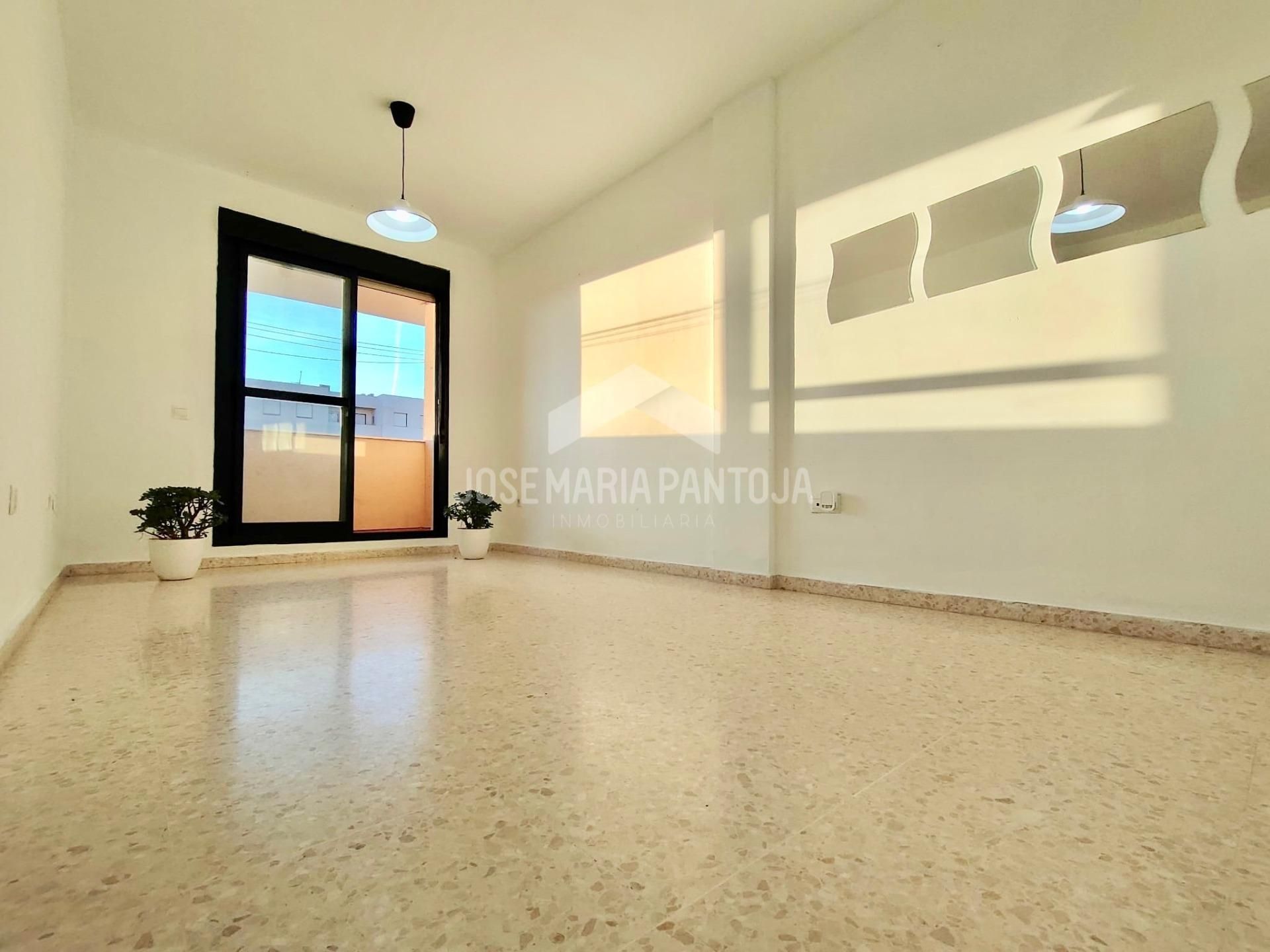 Exterior view of Flat for sale in Jerez de la Frontera  with Air Conditioner, Private garden and Terrace