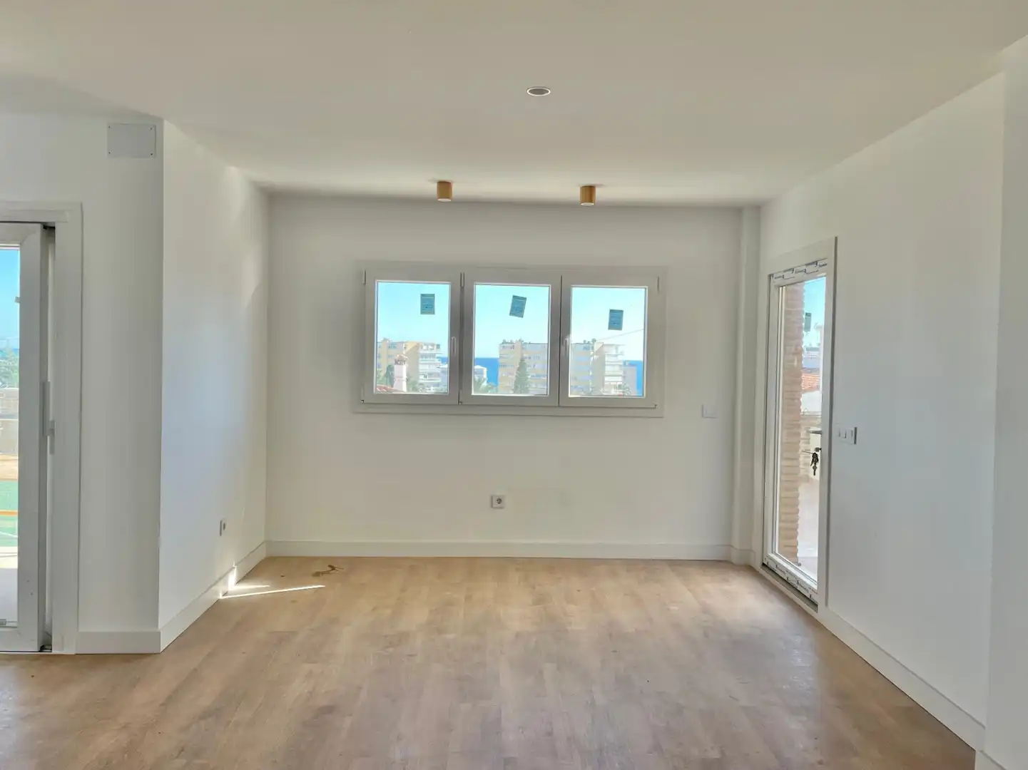 Apartament amb terrassa en venda a Montemar, imagen 5