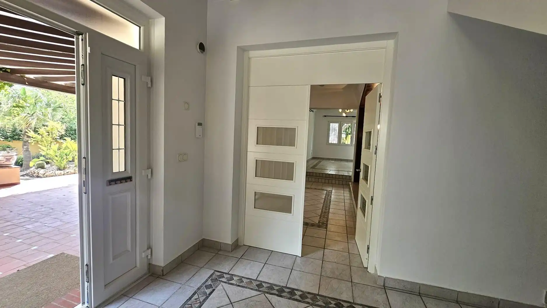 Villa con terrazza in vendita a Garbinet - Vistahermosa, imagen 10