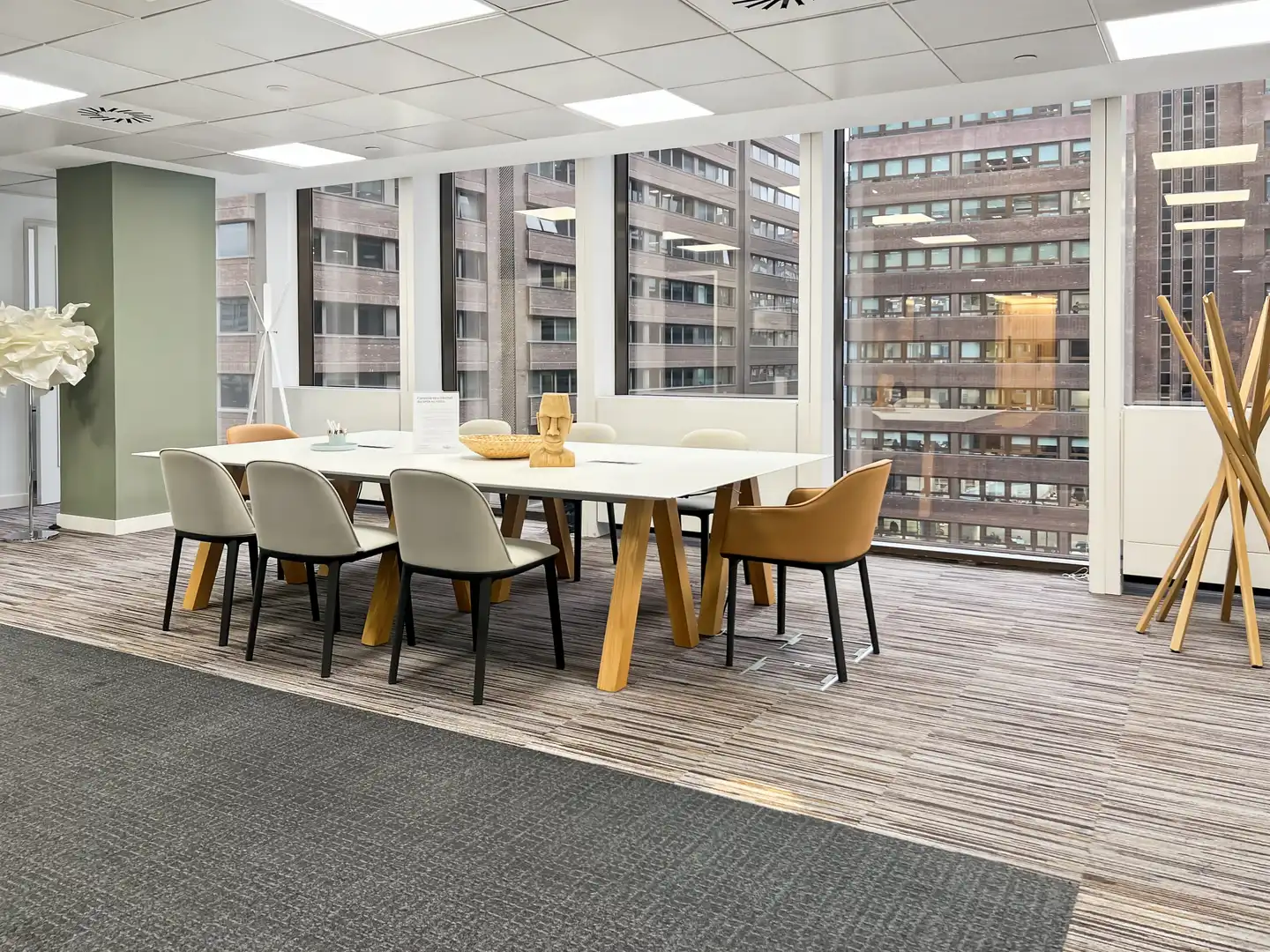 Office for rent in Madrid  with Air Conditioner, Heating and Furnished