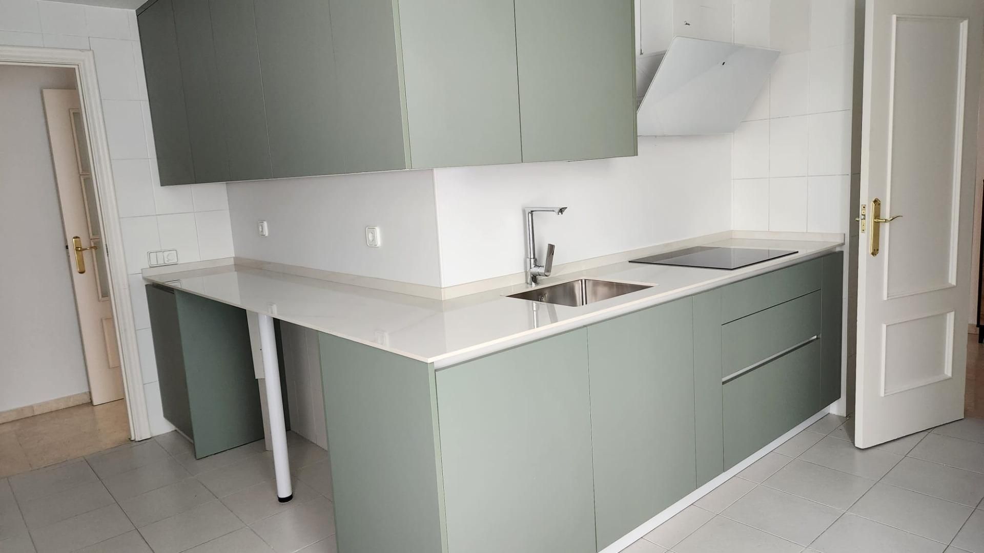 Kitchen of Flat to rent in Badajoz Capital  with Heating
