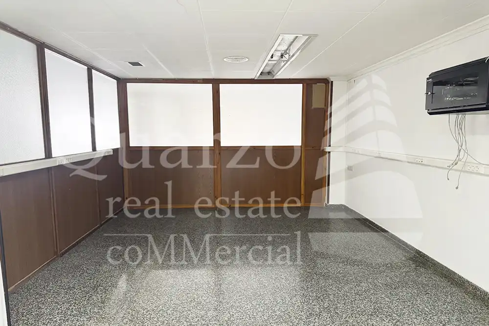 Commercial properties for sale in Villena  with Heating and Furnished