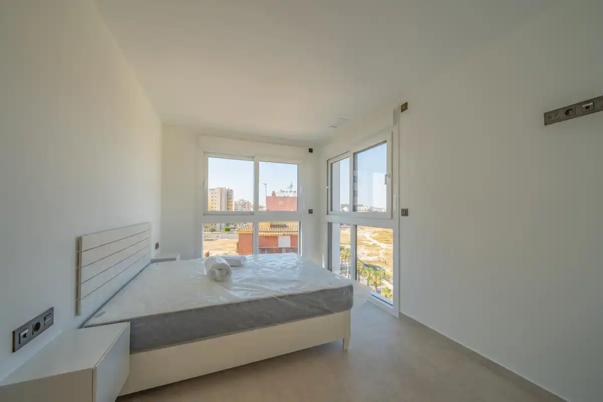 Habitación de Piso en venta en Guardamar del Segura con Aire acondicionado, Calefacción y Piscina