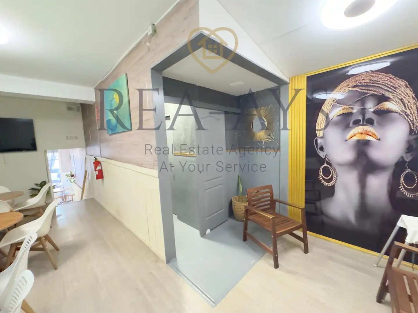 Commercial properties for sale in Cornellà de Llobregat  with Air Conditioner, Furnished and Internet