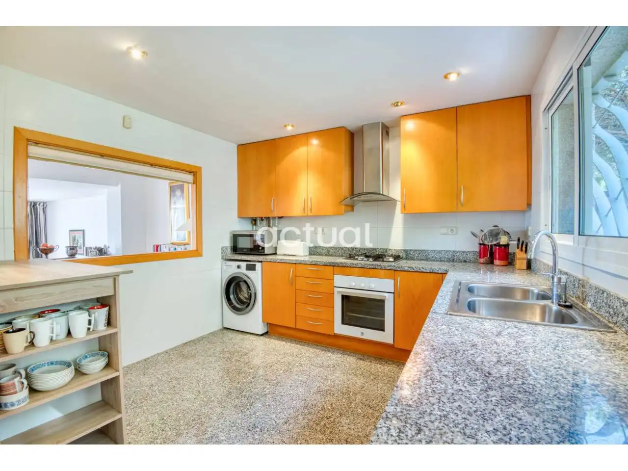 Cuina de Casa o xalet en venda en Sant Feliu de Guíxols amb Aire condicionat, Calefacció i Terrassa