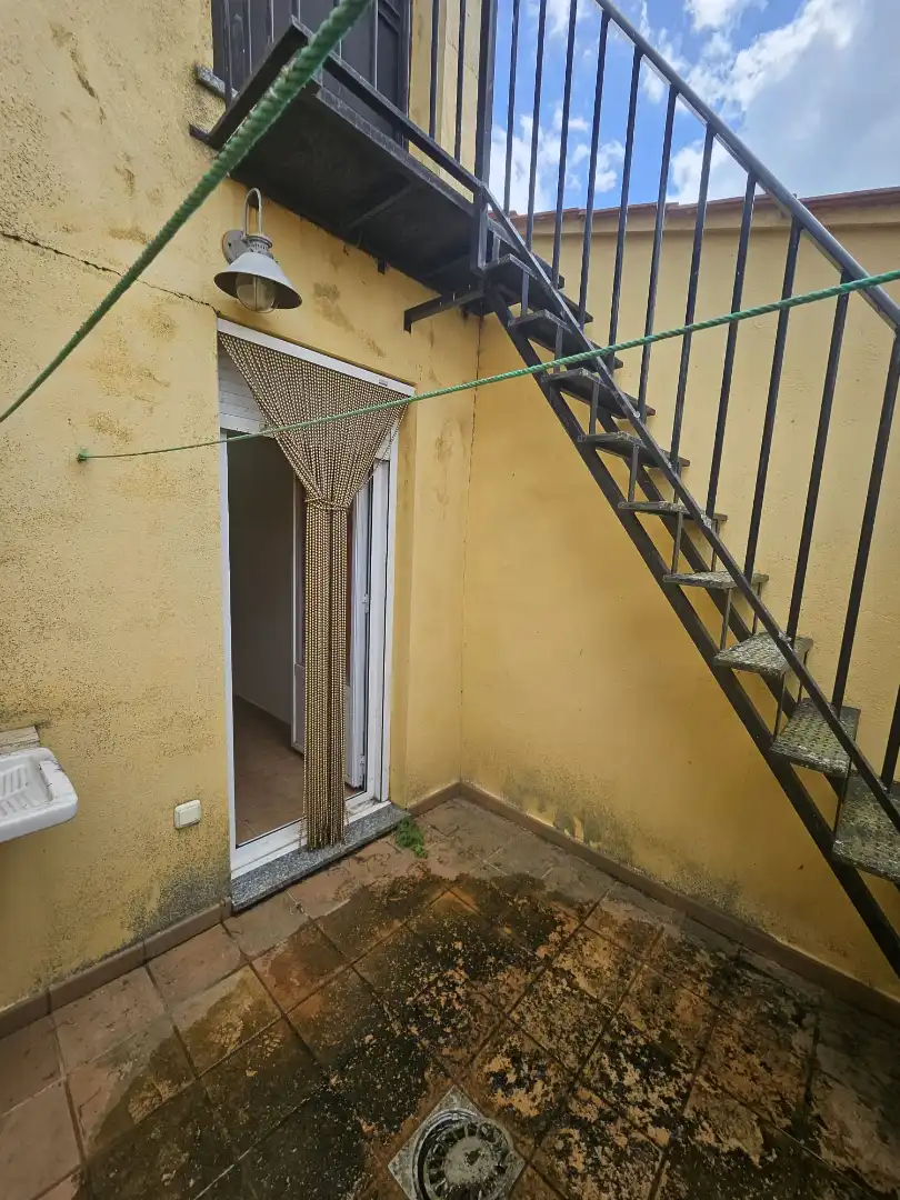 Balcony of Houses for sale in Guijuelo  with Heating, Furnished and Oven